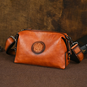 Sac Ando pour homme, sac bandoulière vintage en cuir de vache véritable avec fermeture éclair - Product Image 1
