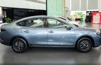 Nouvelle Offre 2026 : Byd Qin Plus DM Hybride 120 kW, Berline Cinq Places 1.5L – Véhicules de Haute Qualité