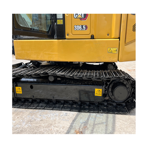 Mini-excavatrice hydraulique sur chenilles d'occasion en bon état, 6,5 tonnes, avec moteur et boîte de vitesses d'origine, pour travaux d'aménagement paysager et petites constructions. - Product Image 5