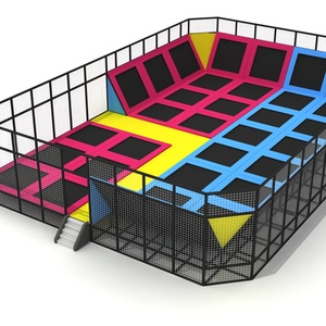 <span class=keywords><strong>Parc</strong></span> de trampolines intérieur de grande taille de qualité commerciale, taille personnalisée, haute capacité (>100 personnes), certifié CE, LLDPE/PP/Métal - Product Image 2