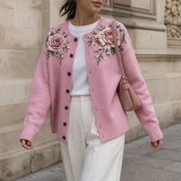Cardigan en tricot floral pour femme, boutonné sur le devant, imprimé roses, col rond, épaules tombantes, poignets côtelés, coupe décontractée vintage
