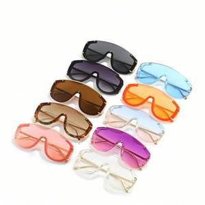 Lunettes de soleil de luxe personnalisées avec logo, monture large, verre monobloc, surdimensionnées, sans monture, pour femmes et hommes - Product Image 6