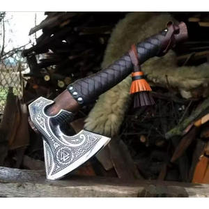 <span class=keywords><strong>Hache</strong></span> <span class=keywords><strong>de</strong></span> Viking forgée à la main, cadeau personnalisé pour les demoiselles d'honneur, <span class=keywords><strong>manche</strong></span> en <span class=keywords><strong>bois</strong></span> <span class=keywords><strong>de</strong></span> rose, housse en cuir, acier à haute teneur en carbone, HACHES COUTEAUX - Product Image 6