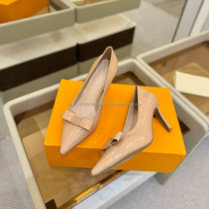 Zapatos de charol de niña de alta calidad, Sandalias de tacón de diseñador de lujo a la moda de verano, zapatos de mujer Louis - Product Image 5