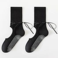 Chaussettes de yoga de haute qualité à bout ouvert avec sangle à nœud, respirantes, pour femmes, chaussettes de Pilates antidérapantes pour la vente en gros