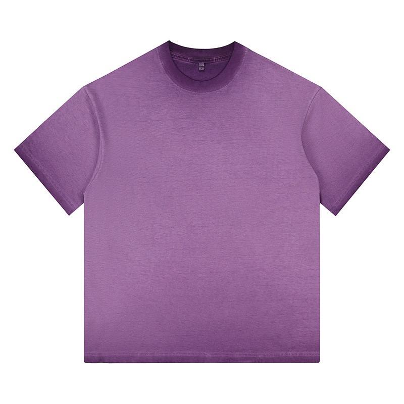 สีแดงม่วง