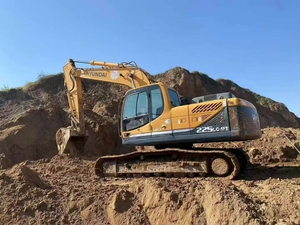Excavatrice sur chenilles hydraulique Hyundai 225LC-9T d'occasion d'origine coréenne, matériel de construction, excavatrice d'occasion Hyundai 225 215 220 - Product Image 3