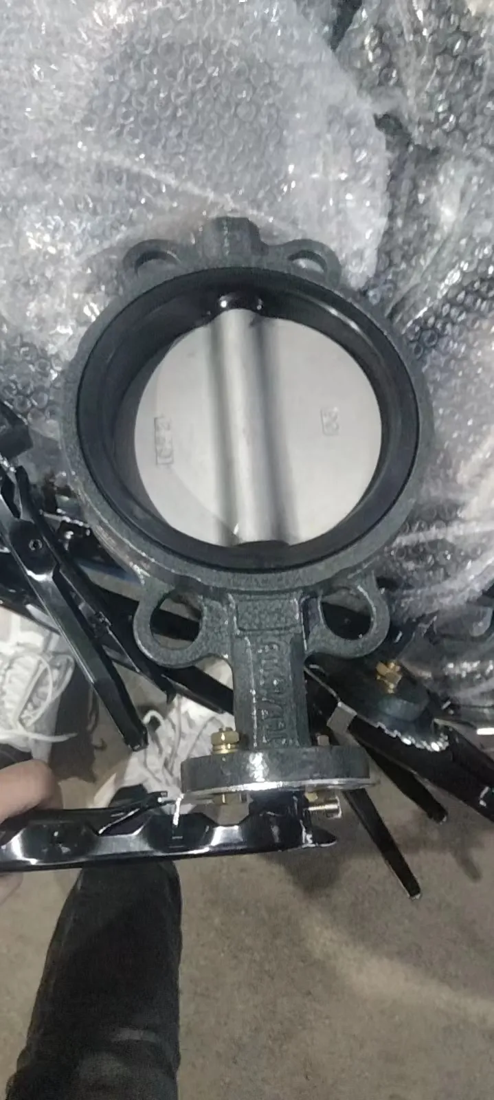 lever carbon steel WCB EPDM seat wafer flange butterfly valve with hand lever best price