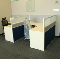 Poste de travail de bureau ergonomique moderne, matériau MFC durable, cadre en aluminium, cloison modulaire pour 2/4/6/8 postes, bureau de personnel modulaire
