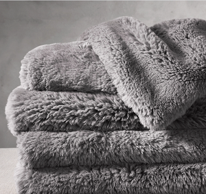 Jeté de luxe en fausse fourrure de lapin noir - Product Image 5