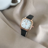 Montre carrée de style nouveau pour femmes, étudiantes, collégiennes, lycéennes, montre à quartz haut de gamme
