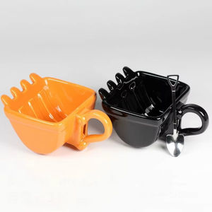 Taza de Café y Cenicero Multifuncional con Modelo de Cucharón de Excavadora 3D Creativo LM LM25527 con Forma de Pala/Cuchara - Product Image 1