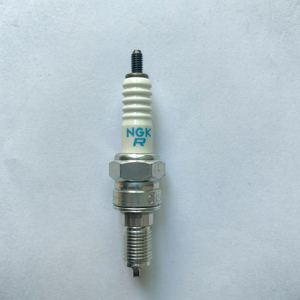 NGK เทียนจุดระเบิดรถยนต์ของแท้ CR9EH-9 7502สำหรับ<span class=keywords><strong>ฮ</strong></span><span class=keywords><strong>อน</strong></span><span class=keywords><strong>ด้า</strong></span>รถ<span class=keywords><strong>จักรยานยนต์</strong></span> CBR250R CBR250RR 1988.5 ~ <span class=keywords><strong>250</strong></span> CC - Product Image 6