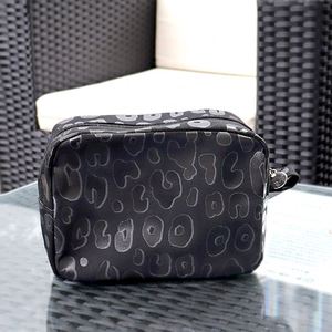 Bolsa de Maquillaje con Estampado de Leopardo de Gran Capacidad, Bolsa de Aseo Multifuncional para Viajes de Negocios, Bolsa de Mano, Fábrica con Certificación BSCI - Product Image 1