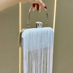 กระเป๋าคลัตช์โพลีเอสเตอร์มีพู่ห้อยกระเป๋าแฟชั่นสำหรับผู้หญิง7สีเหมาะกับทุกการใช้งานทุกวัน - Product Image 2