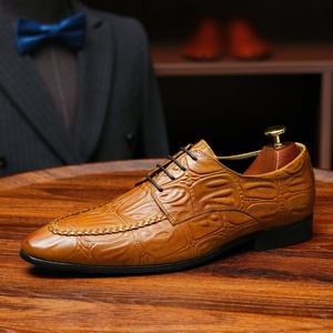 Nuevos Zapatos de Vestir Formales de Cuero Genuino Repujado para Hombre, Talla Grande, con Punta en Pico y Cierre de Correa de Piel de Vaca, Serie Otoño - Product Image 6