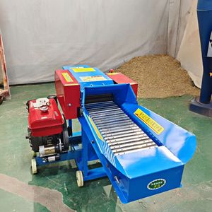 Convoyeur à Aliments pour Animaux de Basse-Cour et Bétail, Coupe-Paille, Vente Chaude, Conçu pour un Usage Domestique - Product Image 3