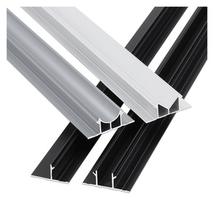 Profil de <span class=keywords><strong>plafond</strong></span> suspendu en alliage d'aluminium au design moderne Bande de fermeture carrée Ligne décorative pour toilettes Panneau de gypse - Product Image 1