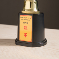 Mini-trophée doré personnalisé en usine, en plastique imprimé UV, style animal, pour compétitions de vélo à pousser GD02