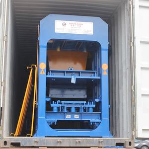 <span class=keywords><strong>QT6</strong></span>-<span class=keywords><strong>15</strong></span> Beste automatische Ziegelmaschine hohle Betonblockmaschine - Product Image 4