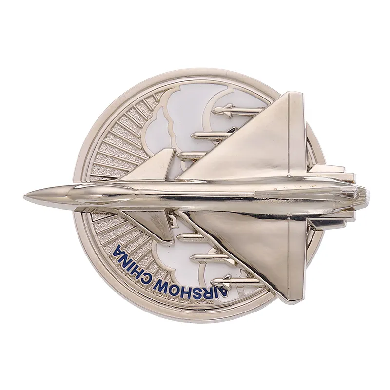 Pin kerah pesawat desain kreatif kustom profesional Logo Pin 2D/3D lencana logam halus Enamel Pin kerah
