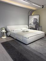 Lit nuage de style italien pour chambre principale, lit double king size en tissu, design de créateur