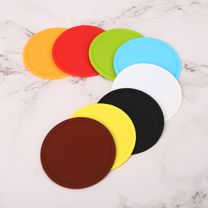 Sous-verres en silicone imperméables et antidérapants pour la maison et la cuisine - Product Image 2