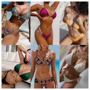 Nueva oferta de stock <span class=keywords><strong>Ropa</strong></span> variada-<span class=keywords><strong>Ropa</strong></span> de segunda mano de marca en fardos Proveedor caliente de Bajo MOQ Traje de baño Bikini <span class=keywords><strong>al</strong></span> <span class=keywords><strong>por</strong></span> <span class=keywords><strong>mayor</strong></span> a granel - Product Image 4