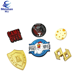 Distintivo in Lega Metallica Smaltata Traslucida con Ramo <span class=keywords><strong>di</strong></span> Ciliegio Meishan, Petali Rosa Pastello e Bianchi, Design Giardino Primaverile - Product Image 3