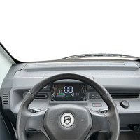 Camion utilitaire électrique blanc robuste et durable, type fourgon à quatre roues, pour la livraison express du dernier kilomètre