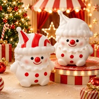 Jouet anti-stress en EVA souple sur le thème de Noël - Cadeau mignon à pincer et à presser pour les fêtes de fin d'année, idéal pour les cadeaux de fête, vente en gros