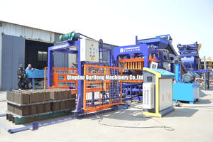 QT6-15 Chine Machine automatique complète de fabrication de blocs de béton creux pour pavés routiers - Product Image 2