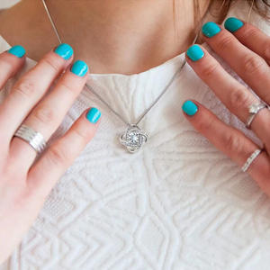 Collana con Ciondolo in Tungsteno e Zirconia Cubica, Bestseller, Stile Europeo/Americano, Regalo per la Festa della Mamma/Ragazza, Stella Eterna - Product Image 1