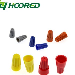Terminales de Cable Dorados de Taiwán SP1 SP2 SP3 SP4 SP6 con Certificación UL, Aislados con PVC para Uso en Envoltura de Cables Eléctricos - Product Image 4