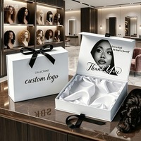 Boîte cadeau pliable à fermeture magnétique rigide, intérieur en satin de luxe, emballage en carton, logo personnalisé pour l'emballage de perruques