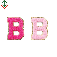 Patchs de lettres faits à la main en fer de coton patchs de lettres en chenille auto-adhésifs pour vêtements