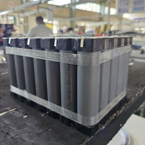 China Fabrik Direkt verkauf 33140 Lithium-Ionen-Batterie zelle 33140 LiFePO4 Zylinder zelle 3.6V 15ah - Product Image 6