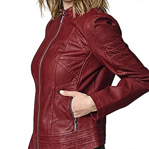 Blouson moto en cuir rouge pour femme, col montant, manches longues, fermeture éclair, coupe classique, idéal pour l'hiver, finition tissée - Product Image 6