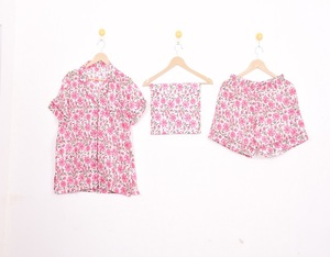 Ensembles de pyjama courts pour femmes en coton satiné, style vintage, col rabattu, boutonnés, imprimés à la main, printemps automne, best-sellers - Product Image 2