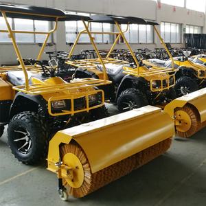 Sopladora de Nieve para Carreteras Municipales, Cepillo Rodante para Superficies, Equipo de Limpieza de Nieve, Quitanieves Grande de Cuatro Ruedas a Gasolina - Product Image 1