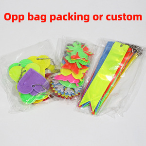 Reflectores de ciclo de corazón de amor de colores mezclados, llaveros reflectantes de Pvc, colgante reflectante, llavero con logotipo personalizable, tiras reflectantes - Product Image 6