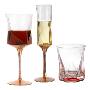 Samyo Wedding Square Design <span class=keywords><strong>oro</strong></span> rosa stelo di cristallo soffiato a mano di grande capacità di vino rosso <span class=keywords><strong>e</strong></span> bianco <span class=keywords><strong>bicchieri</strong></span> personalizzati calice - Product Image 1