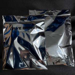 Sacs d'expédition en argent avec logo personnalisé, avec poignée, pour vêtements, emballage d'expédition pour sweats à capuche, sacs d'expédition moyens et grands - Product Image 4