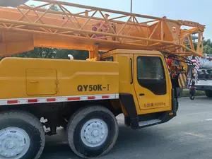 Bonne qualité et prix direct bon marché de la mini grue de camion sur chenilles hydraulique de 50 tonnes QY50