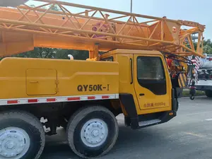 Mini 50ton hidrolik paletli kamyon vinç QY50 kaliteli ve doğrudan ucuz fiyat