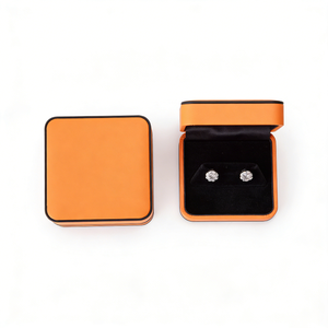 Boîte à boucles d'oreilles de luxe, style minimaliste personnalisé, boîte cadeau en similicuir, insert en velours, logo en relief, service OEM accepté - Product Image 2