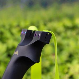 Bat Hero fionda giocattolo professionale in resina all'aperto caccia fionda stile moderno catapulta all'ingrosso per giochi all'aperto - Product Image 3