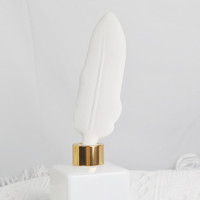 FinRu vente en gros 150ML bouteille en verre blanc parfumé céramique plume décoration de la maison arôme parfum huile essentielle diffuseur de roseau