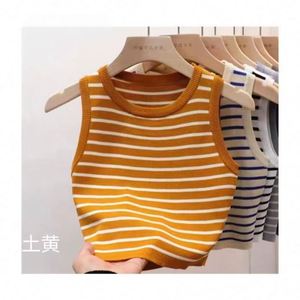Gilet pull sans manches rayé décontracté pour femme, haute qualité, été, coupe ajustée, en maille courte, idéal comme sous-vêtement ou vêtement d'extérieur YHK0049 - Product Image 3