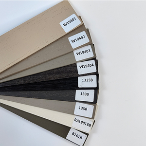 Persiane veneziane personalizzate In <span class=keywords><strong>legno</strong></span> veneziano spazzolato lamelle colorate formato elettrico incorporato per la tecnica di lucernario semplice per uso quotidiano - Product Image 2